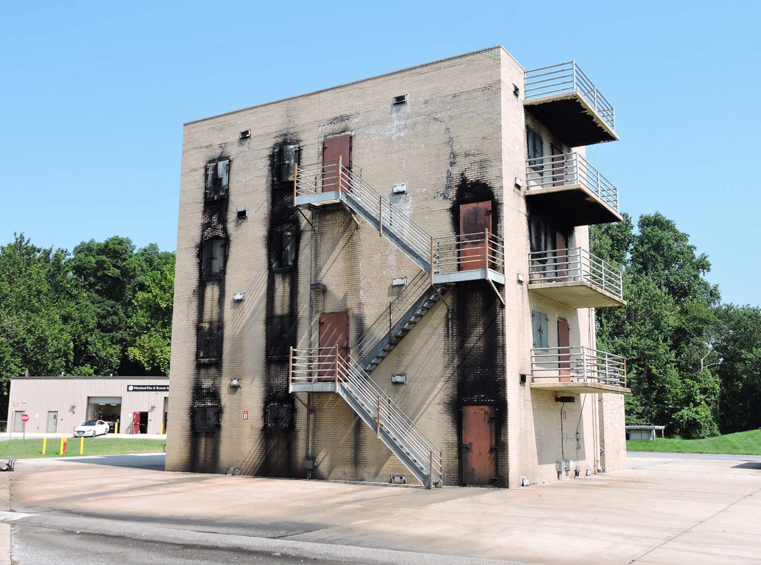 MFRI STRUCTURAL FIREFIGHTING BUILDING